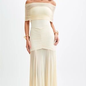 MESHKI Caspian
Slinky And Mesh Off Shoulder Maxi Dress - Ivory